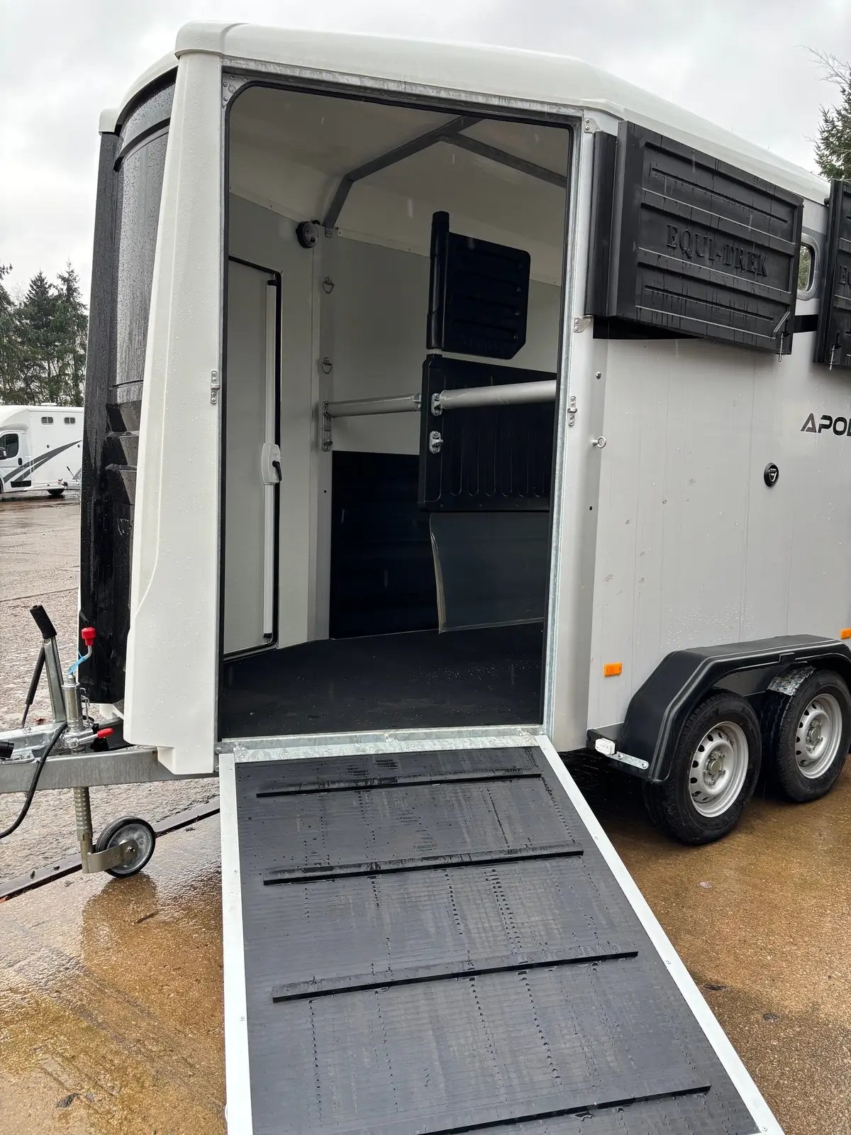 Equi-Trek Apollo Trailer for Sale
