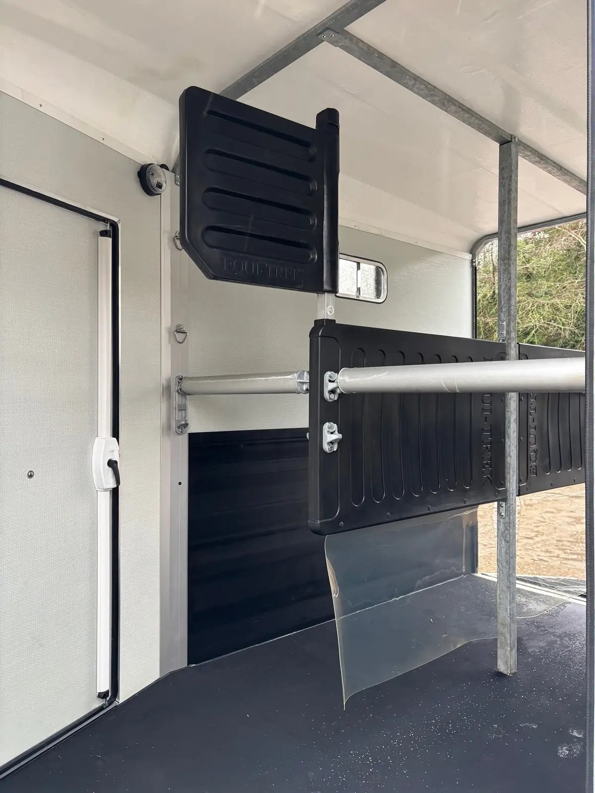 Equi-Trek Apollo Trailer for Sale