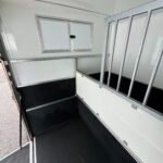 4.5 t Wildtrack coach built horsebox for sale - Image 11