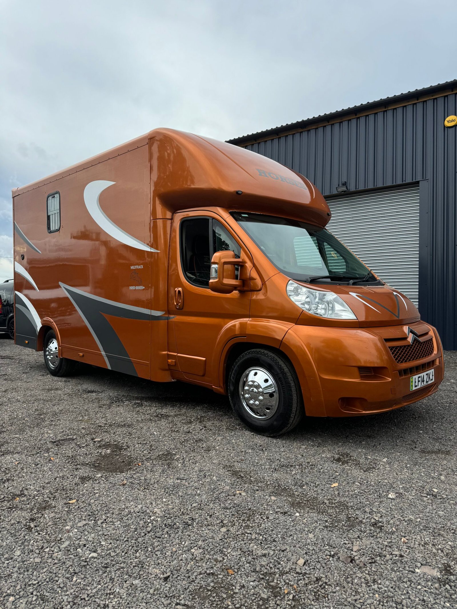 4.5 t Wildtrack coach built horsebox for sale
