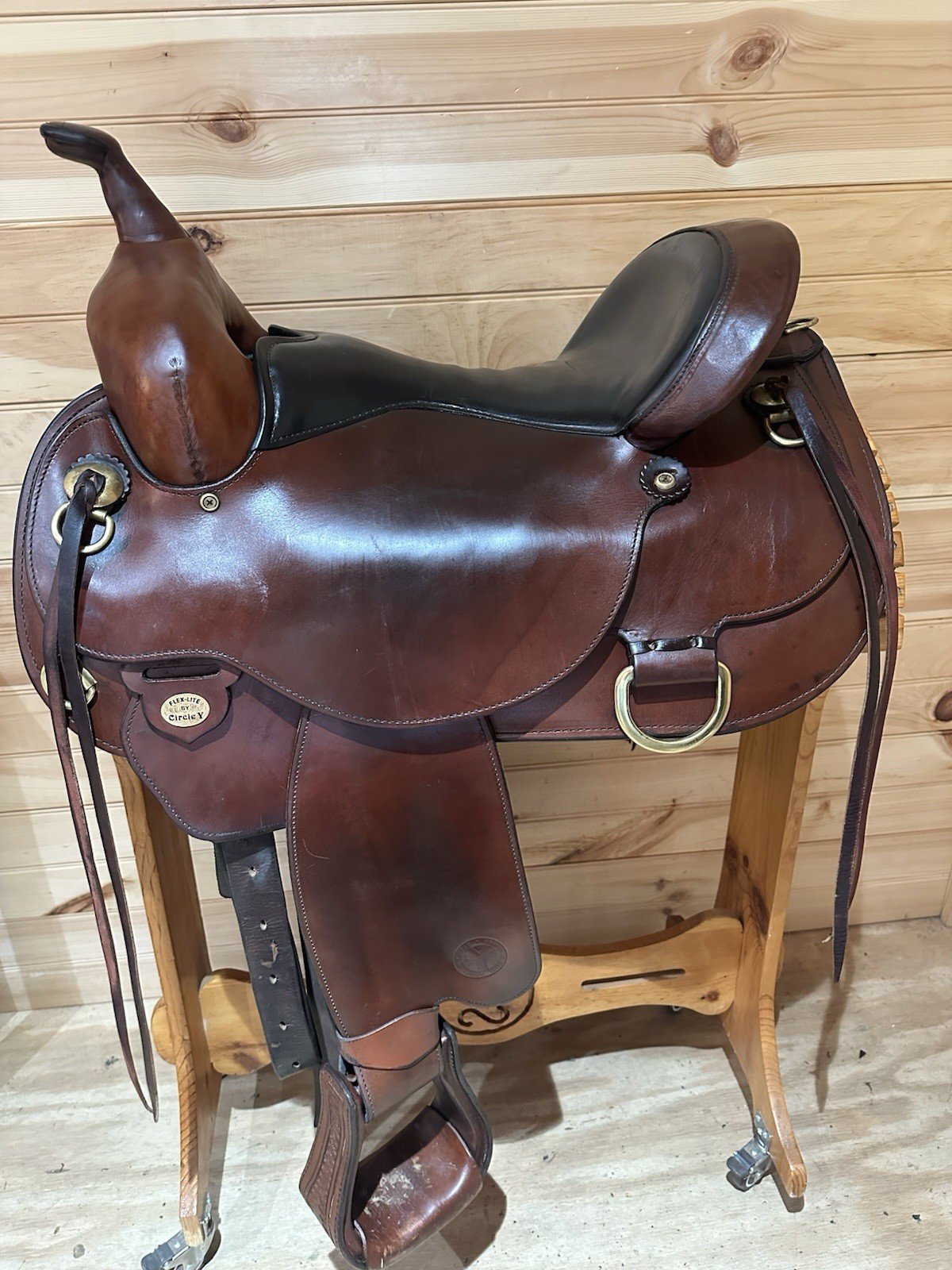 Circle Y Flex-Lite Western Trail Saddle