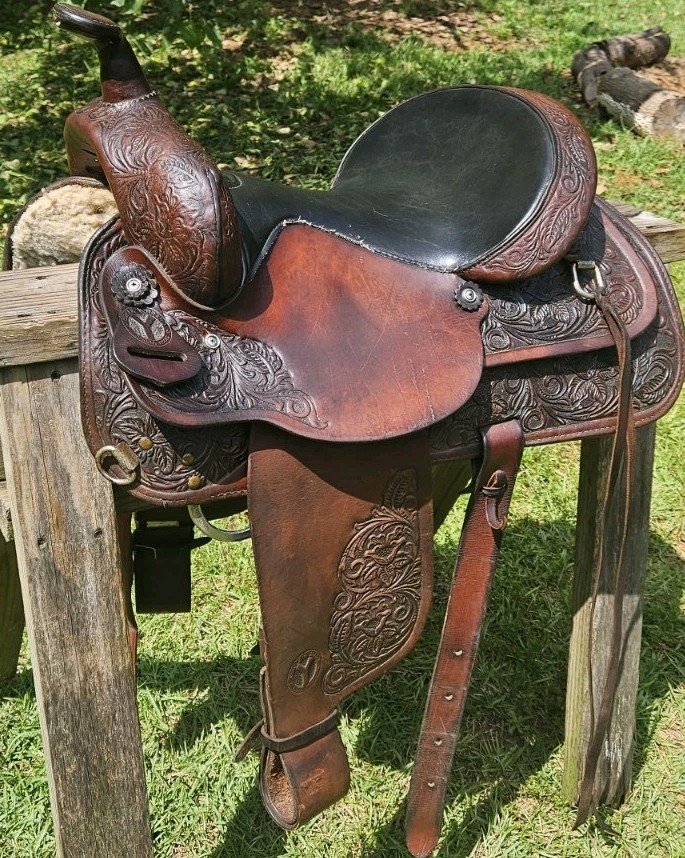 15" Circle Y Park And Trail Western Horse Saddle