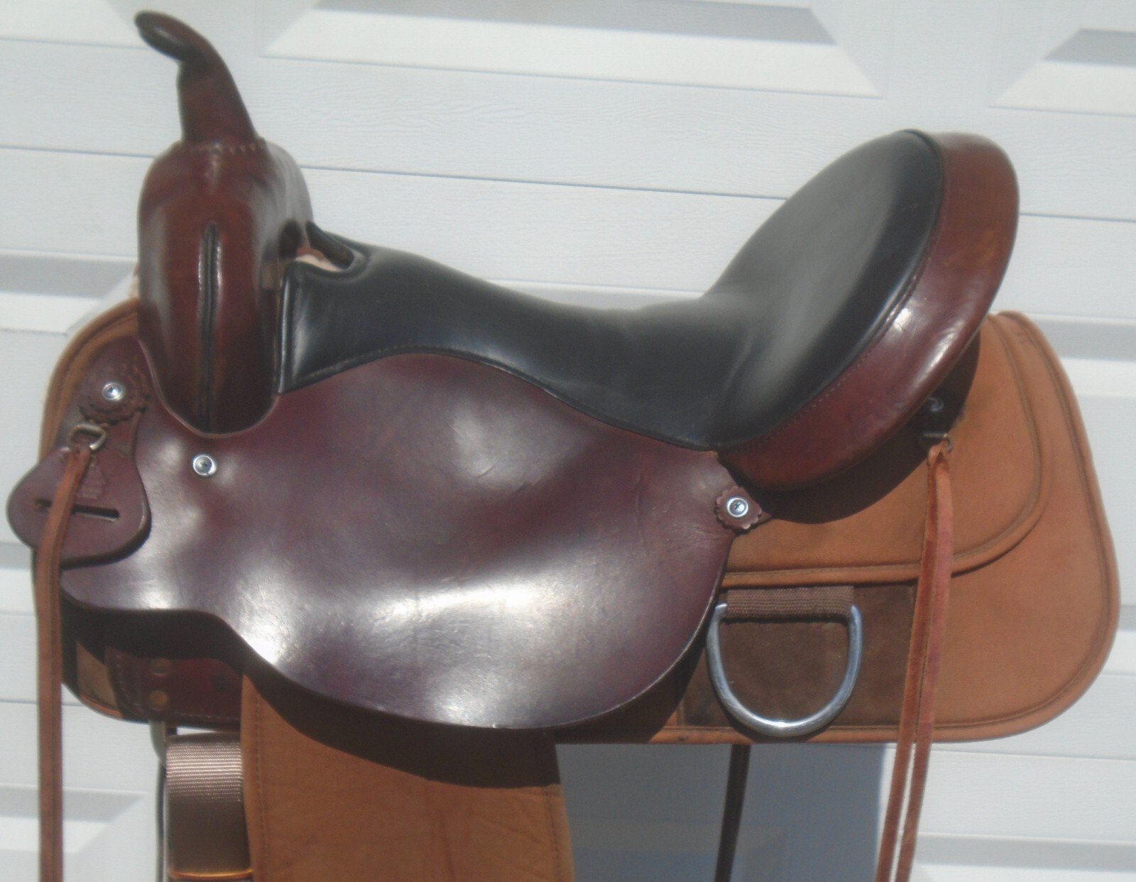 Circle Y High Horse Lockhart Lightweight Trail Saddle